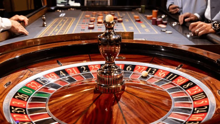 Tampilan game Bingo online di Poker99 dengan kartu angka dan jackpot menarik